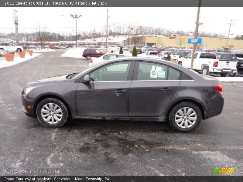 Taupe Gray Metallic / Jet Black 2011 Chevrolet Cruze LT