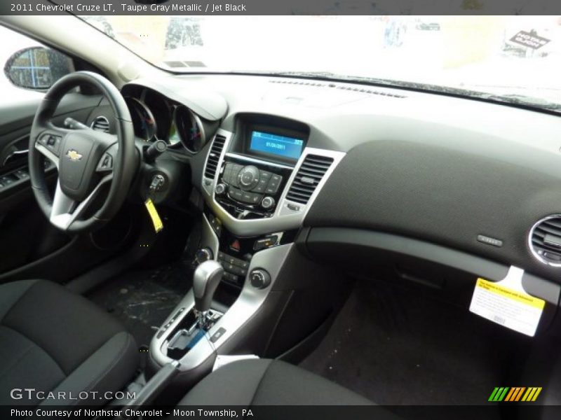 Taupe Gray Metallic / Jet Black 2011 Chevrolet Cruze LT