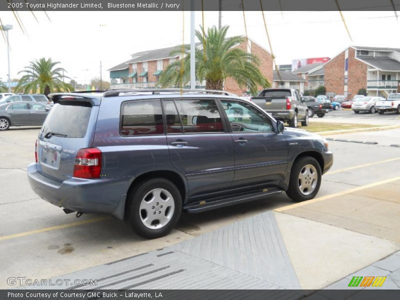 Bluestone Metallic / Ivory 2005 Toyota Highlander Limited