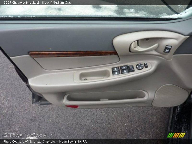 Black / Medium Gray 2005 Chevrolet Impala LS