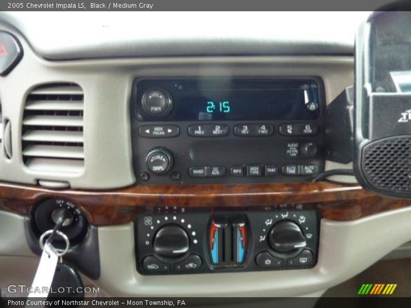 Black / Medium Gray 2005 Chevrolet Impala LS