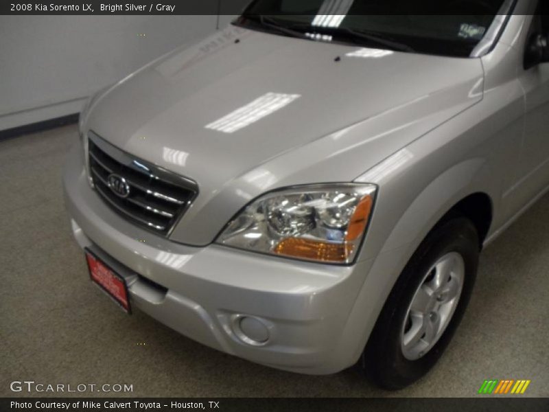 Bright Silver / Gray 2008 Kia Sorento LX