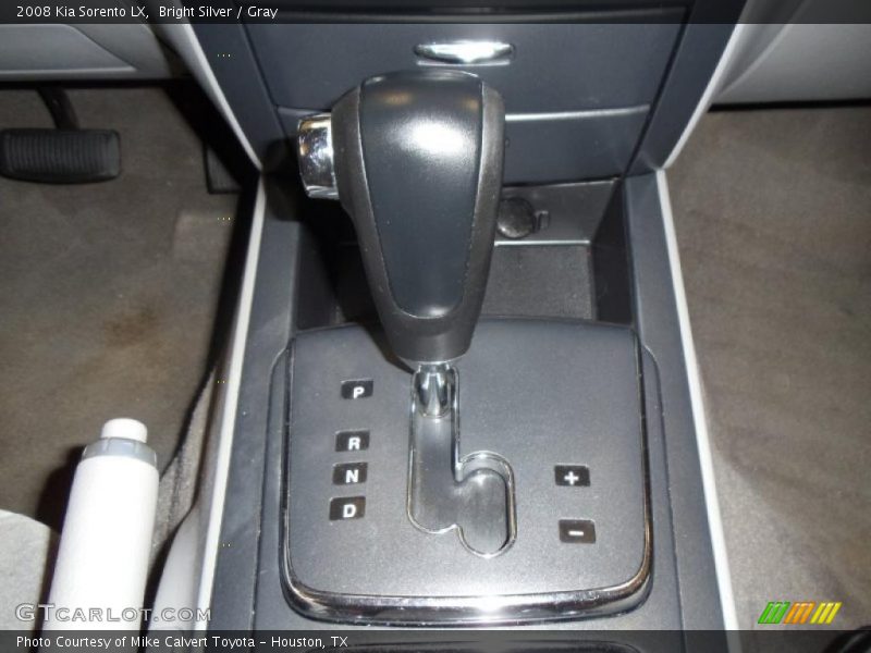 Bright Silver / Gray 2008 Kia Sorento LX