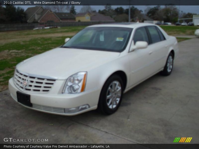 White Diamond Tri-coat / Ebony 2010 Cadillac DTS