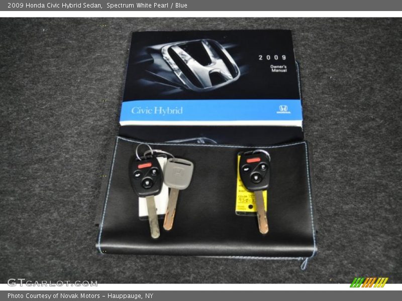 Spectrum White Pearl / Blue 2009 Honda Civic Hybrid Sedan