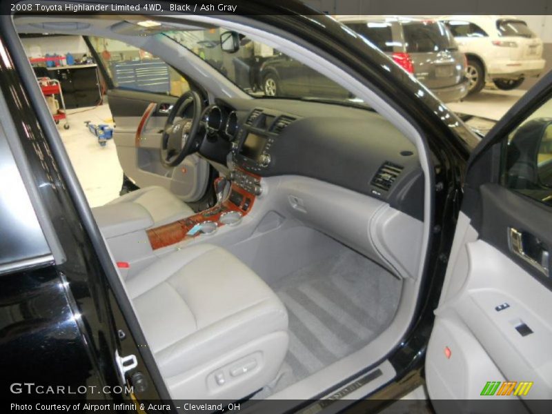 Black / Ash Gray 2008 Toyota Highlander Limited 4WD