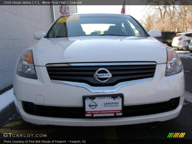 Winter Frost Pearl / Charcoal 2009 Nissan Altima 2.5 S