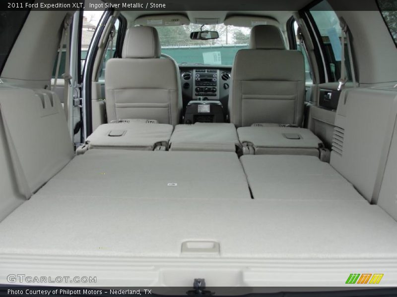  2011 Expedition XLT Trunk