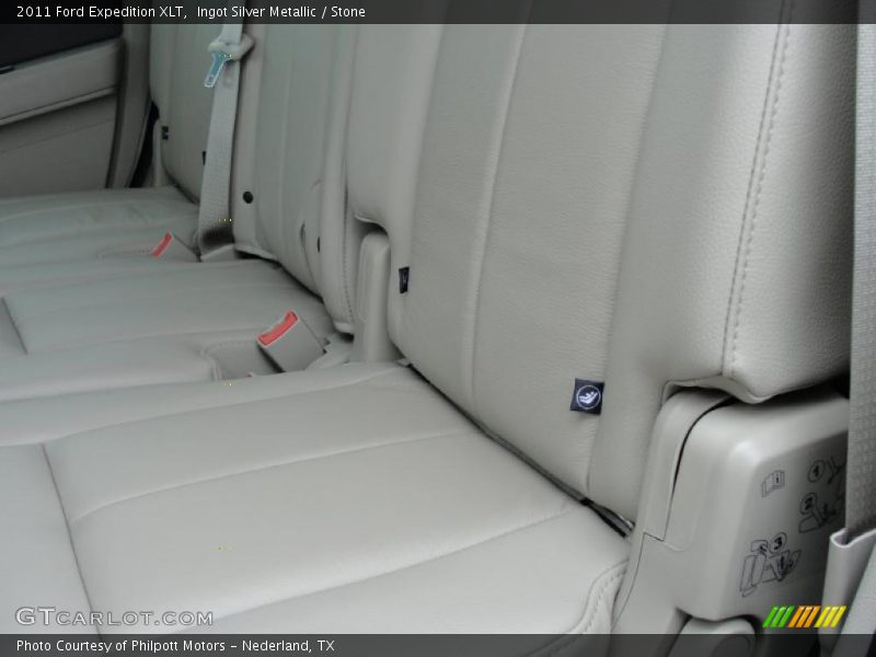 Ingot Silver Metallic / Stone 2011 Ford Expedition XLT