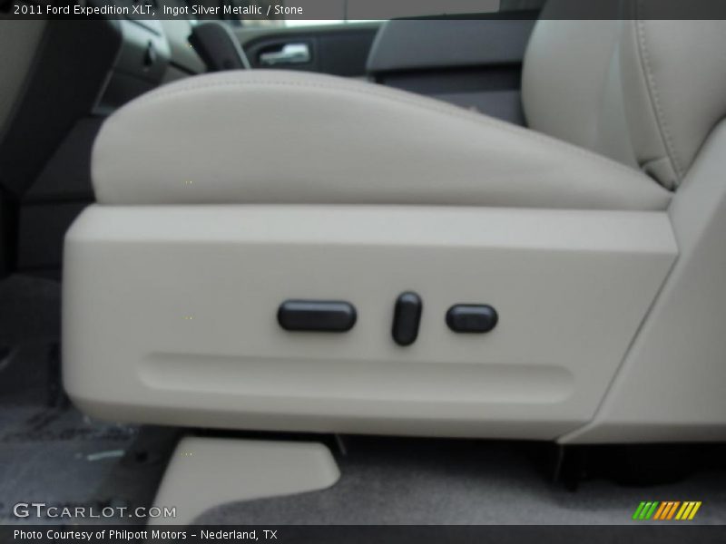 Ingot Silver Metallic / Stone 2011 Ford Expedition XLT