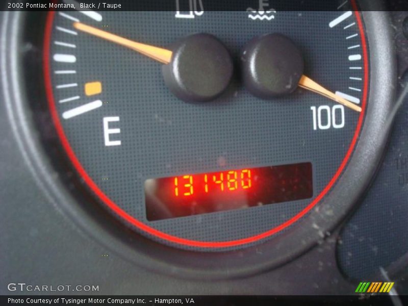 Black / Taupe 2002 Pontiac Montana