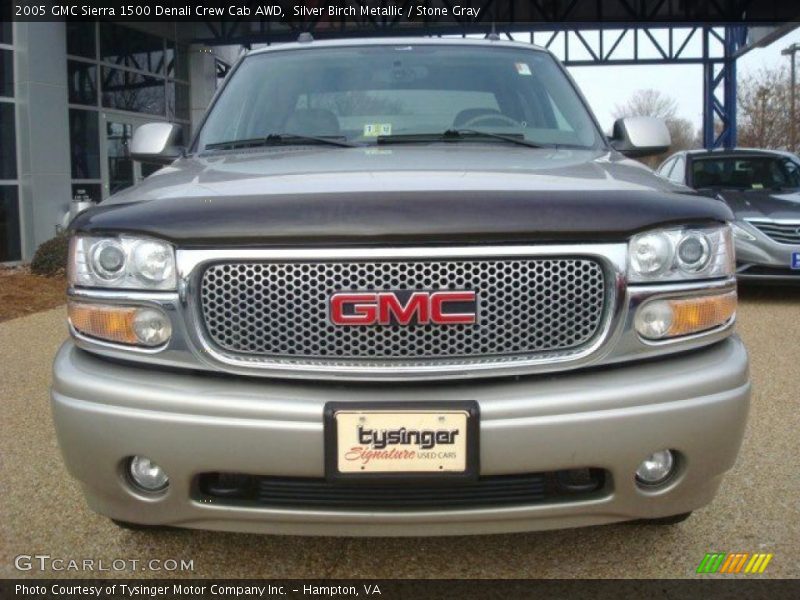Silver Birch Metallic / Stone Gray 2005 GMC Sierra 1500 Denali Crew Cab AWD