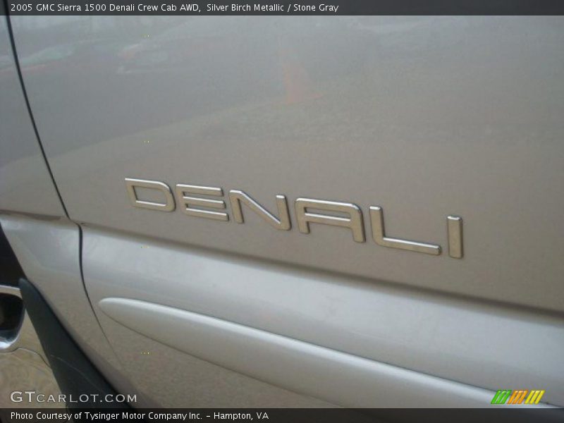  2005 Sierra 1500 Denali Crew Cab AWD Logo