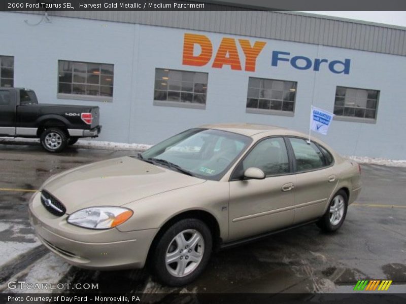 Harvest Gold Metallic / Medium Parchment 2000 Ford Taurus SEL