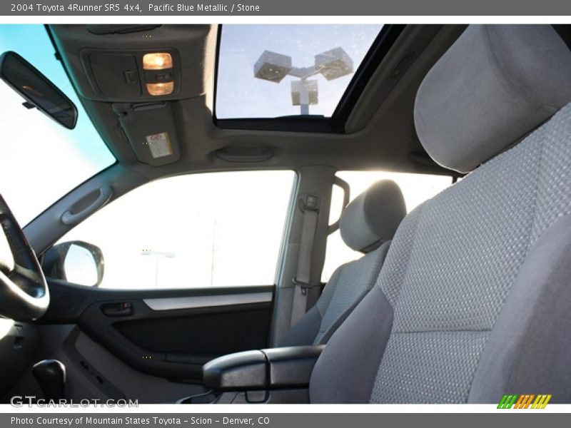 Pacific Blue Metallic / Stone 2004 Toyota 4Runner SR5 4x4