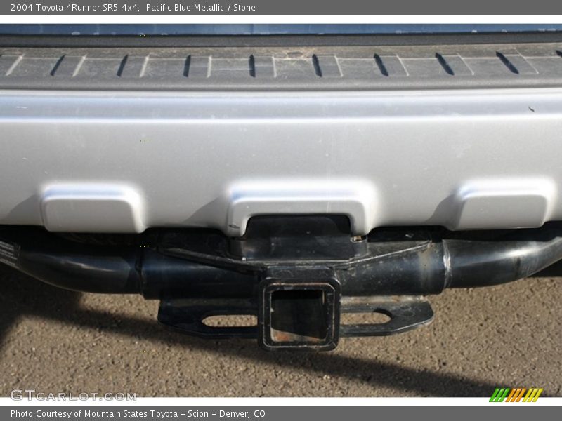 Pacific Blue Metallic / Stone 2004 Toyota 4Runner SR5 4x4