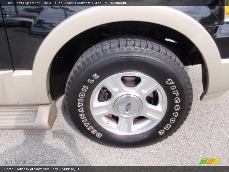 Black Clearcoat / Medium Parchment 2005 Ford Expedition Eddie Bauer