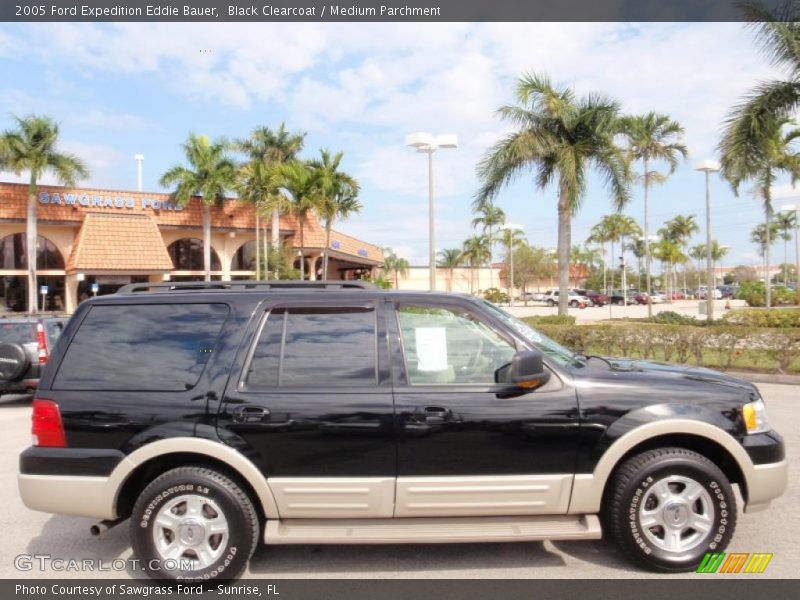 Black Clearcoat / Medium Parchment 2005 Ford Expedition Eddie Bauer