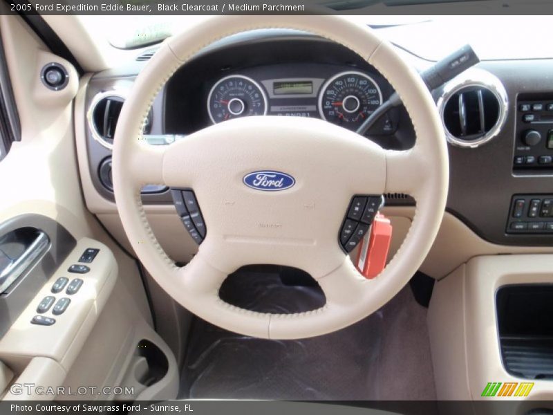 Black Clearcoat / Medium Parchment 2005 Ford Expedition Eddie Bauer