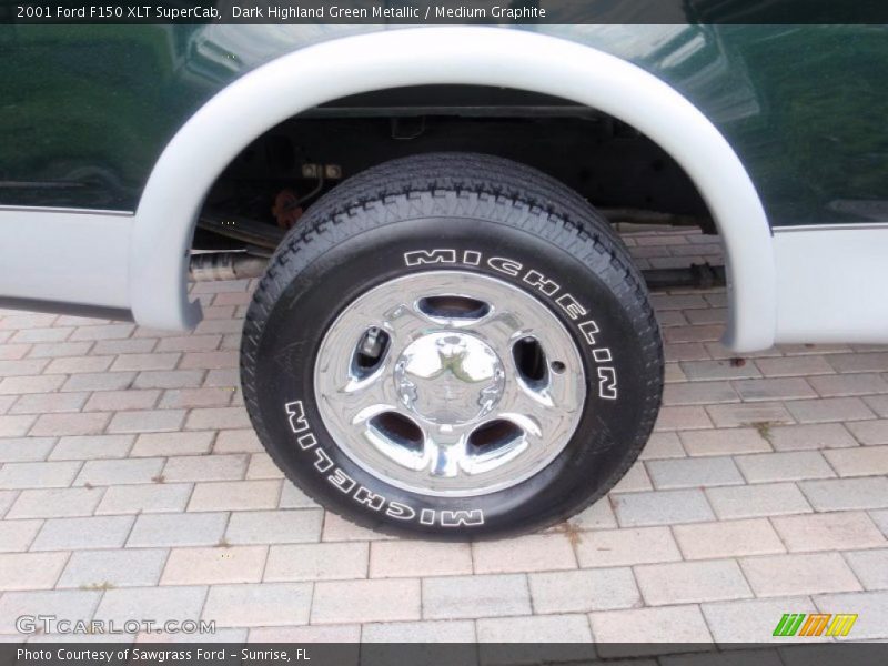 Dark Highland Green Metallic / Medium Graphite 2001 Ford F150 XLT SuperCab