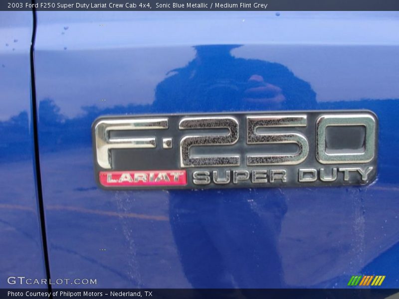 Sonic Blue Metallic / Medium Flint Grey 2003 Ford F250 Super Duty Lariat Crew Cab 4x4