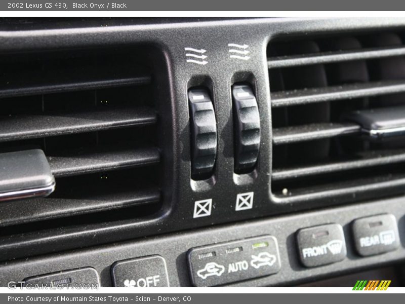 Black Onyx / Black 2002 Lexus GS 430