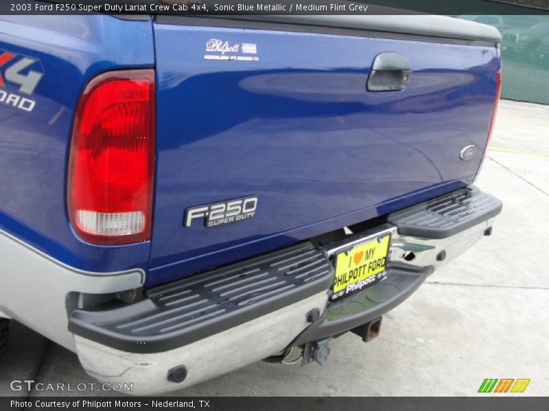 Sonic Blue Metallic / Medium Flint Grey 2003 Ford F250 Super Duty Lariat Crew Cab 4x4