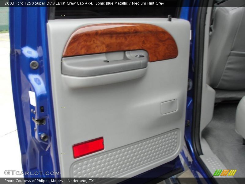 Sonic Blue Metallic / Medium Flint Grey 2003 Ford F250 Super Duty Lariat Crew Cab 4x4