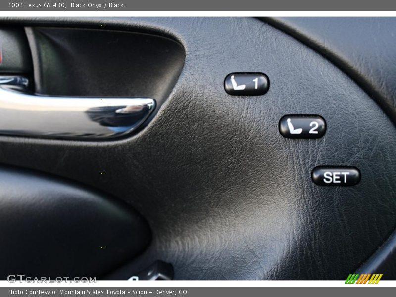 Black Onyx / Black 2002 Lexus GS 430