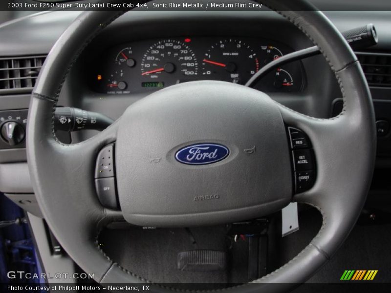 Sonic Blue Metallic / Medium Flint Grey 2003 Ford F250 Super Duty Lariat Crew Cab 4x4