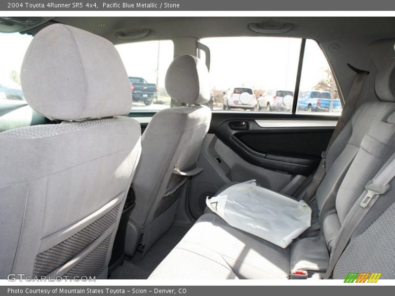 Pacific Blue Metallic / Stone 2004 Toyota 4Runner SR5 4x4