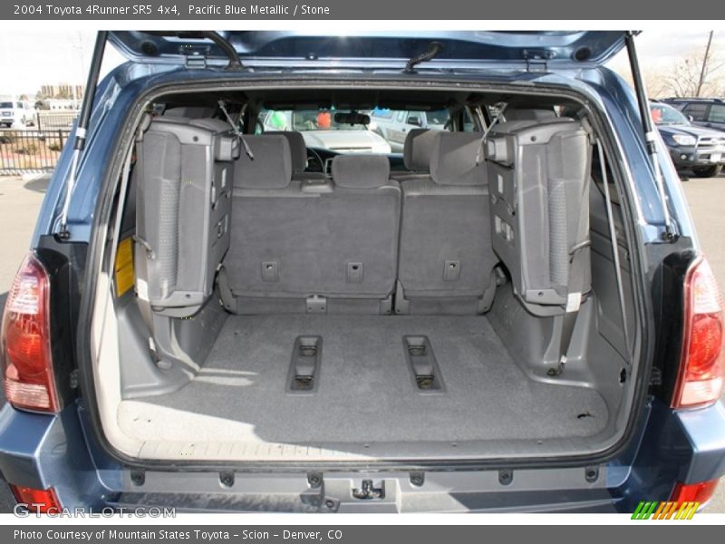 Pacific Blue Metallic / Stone 2004 Toyota 4Runner SR5 4x4