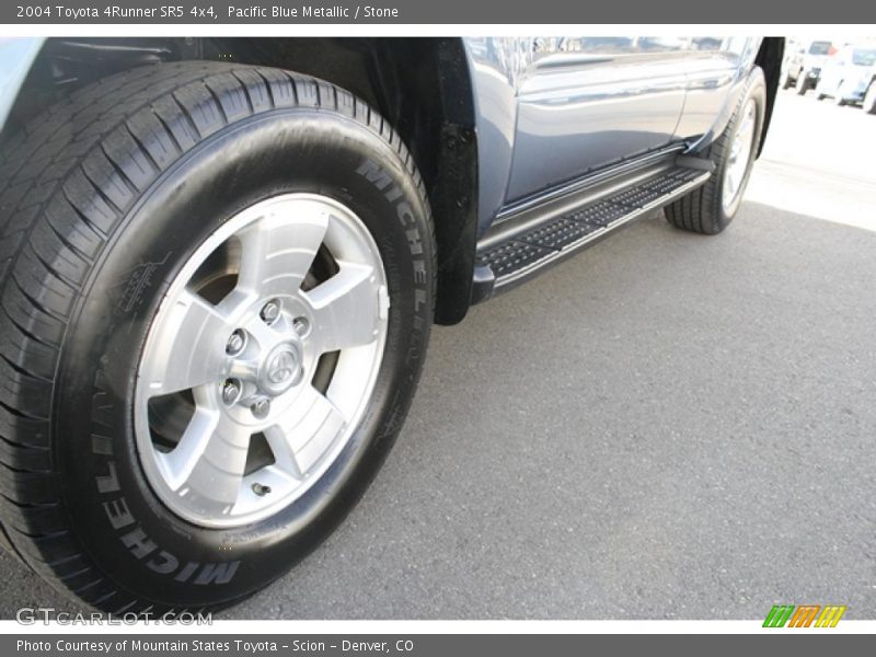 Pacific Blue Metallic / Stone 2004 Toyota 4Runner SR5 4x4