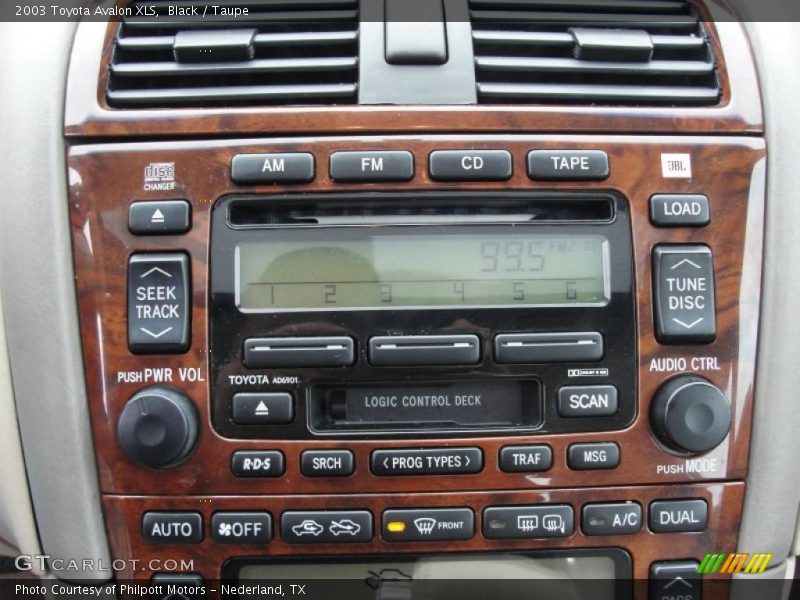 Black / Taupe 2003 Toyota Avalon XLS