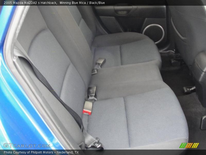 Winning Blue Mica / Black/Blue 2005 Mazda MAZDA3 s Hatchback