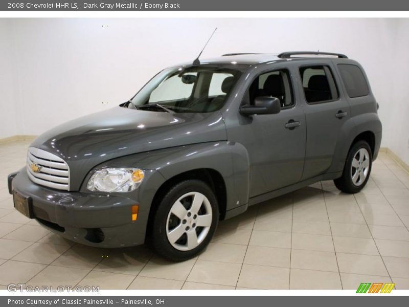 Front 3/4 View of 2008 HHR LS