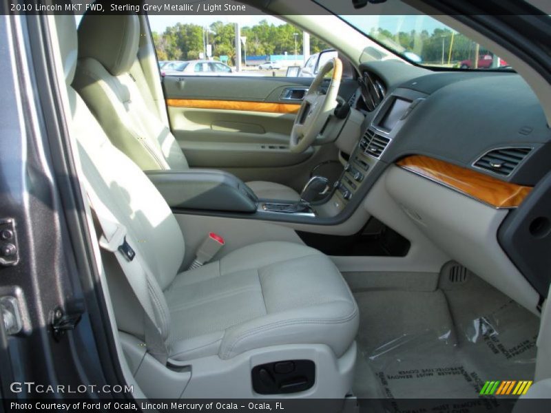 Sterling Grey Metallic / Light Stone 2010 Lincoln MKT FWD