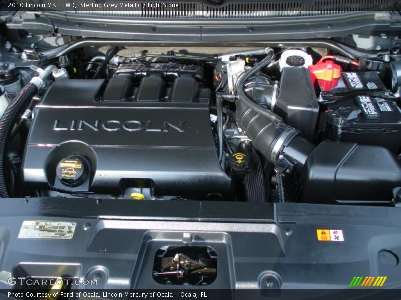 Sterling Grey Metallic / Light Stone 2010 Lincoln MKT FWD