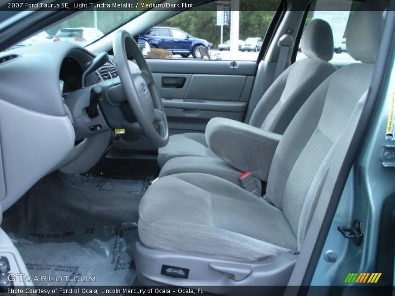 Light Tundra Metallic / Medium/Dark Flint 2007 Ford Taurus SE