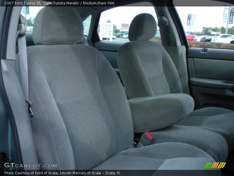Light Tundra Metallic / Medium/Dark Flint 2007 Ford Taurus SE