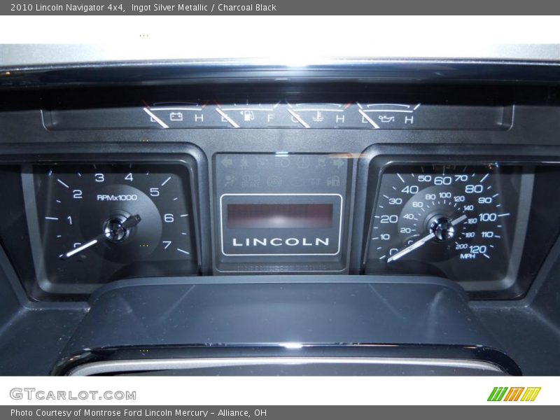 Ingot Silver Metallic / Charcoal Black 2010 Lincoln Navigator 4x4