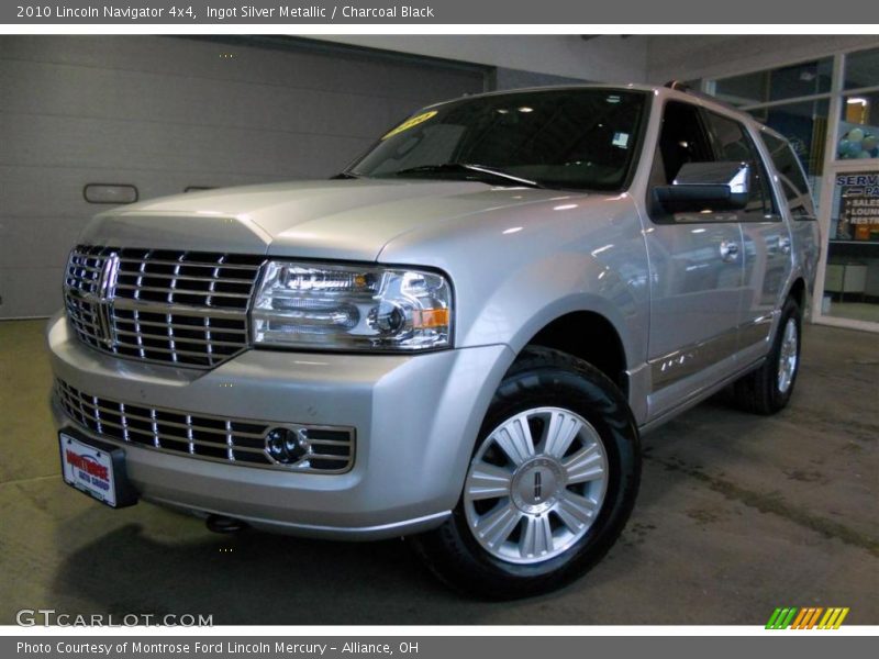 Ingot Silver Metallic / Charcoal Black 2010 Lincoln Navigator 4x4