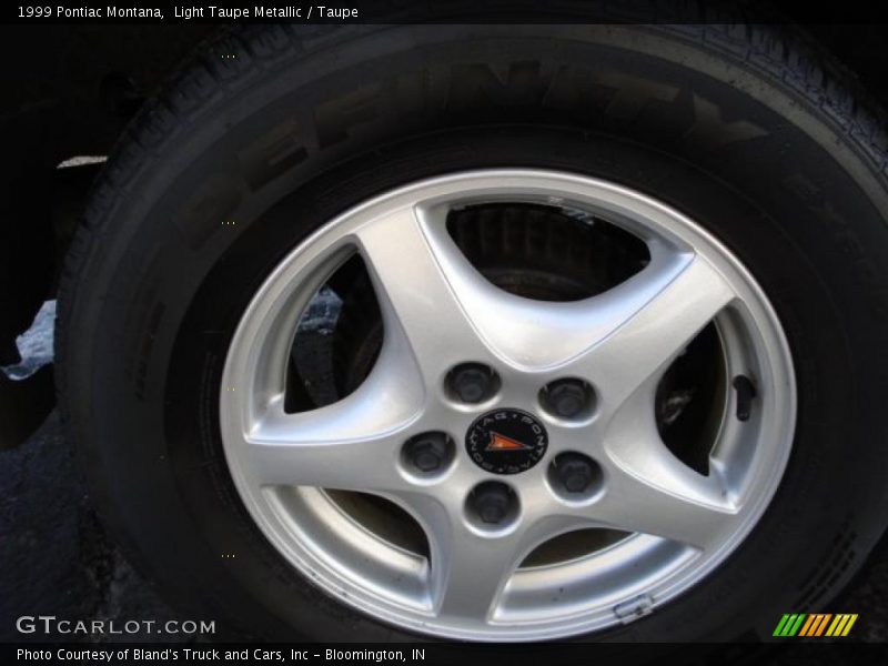 Light Taupe Metallic / Taupe 1999 Pontiac Montana