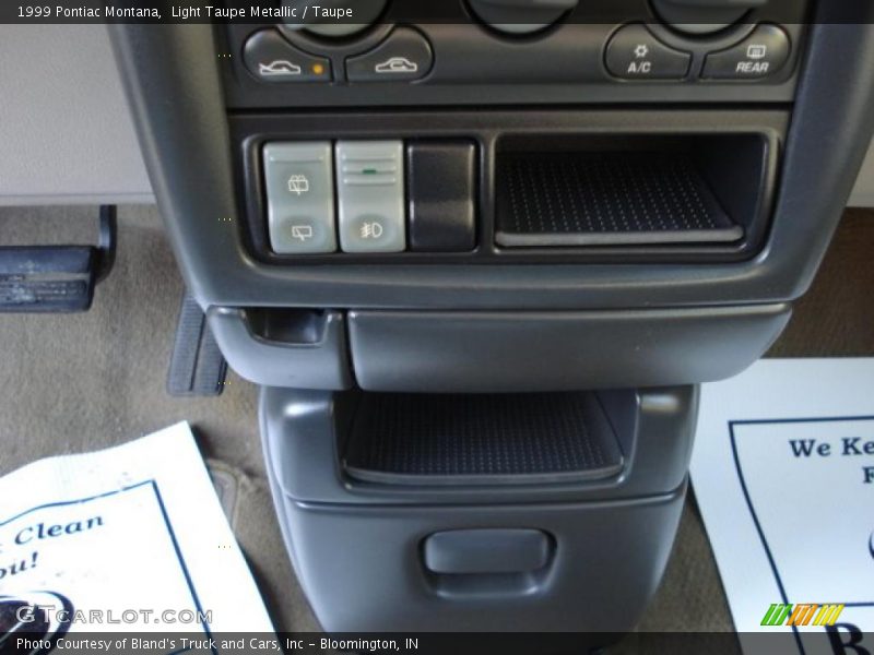Light Taupe Metallic / Taupe 1999 Pontiac Montana