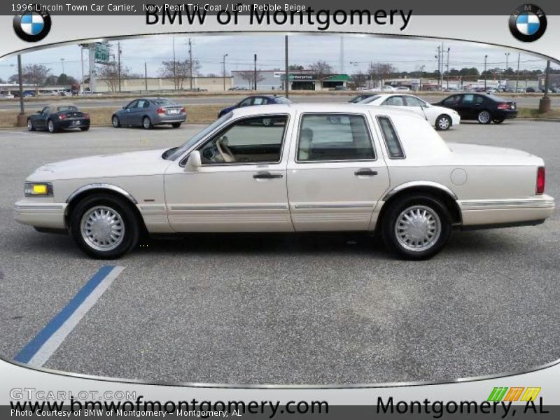 Ivory Pearl Tri-Coat / Light Pebble Beige 1996 Lincoln Town Car Cartier