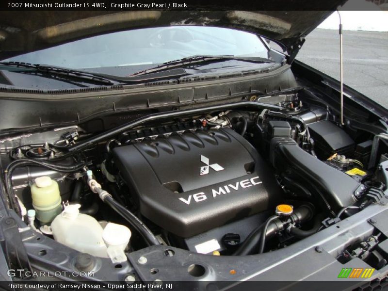 Graphite Gray Pearl / Black 2007 Mitsubishi Outlander LS 4WD