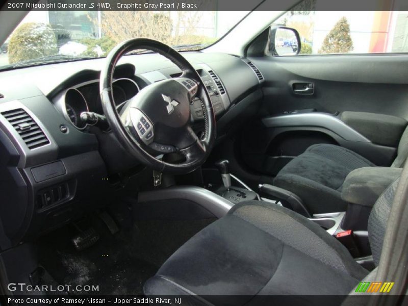 Graphite Gray Pearl / Black 2007 Mitsubishi Outlander LS 4WD