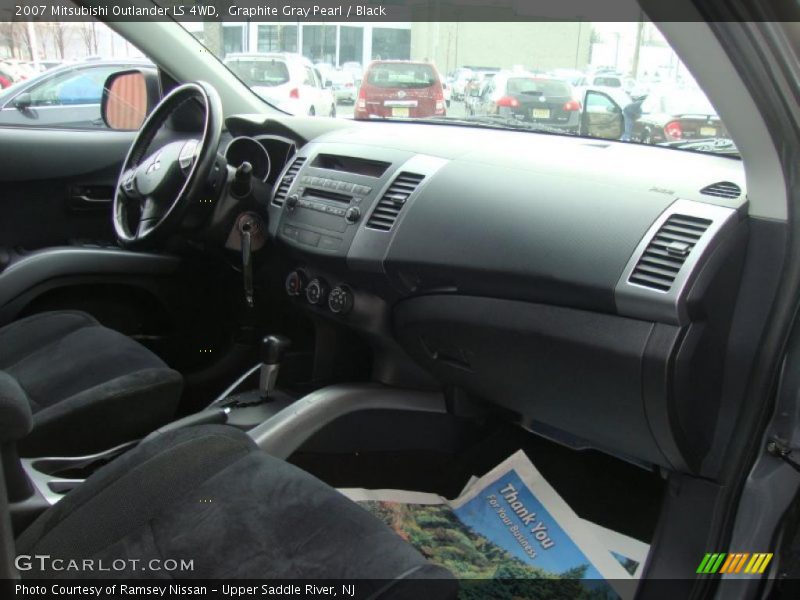 Graphite Gray Pearl / Black 2007 Mitsubishi Outlander LS 4WD