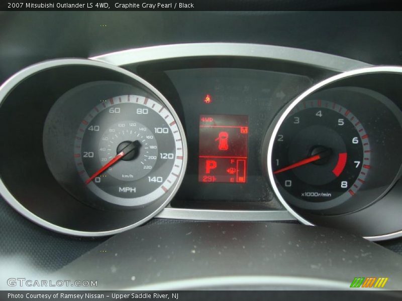 Graphite Gray Pearl / Black 2007 Mitsubishi Outlander LS 4WD