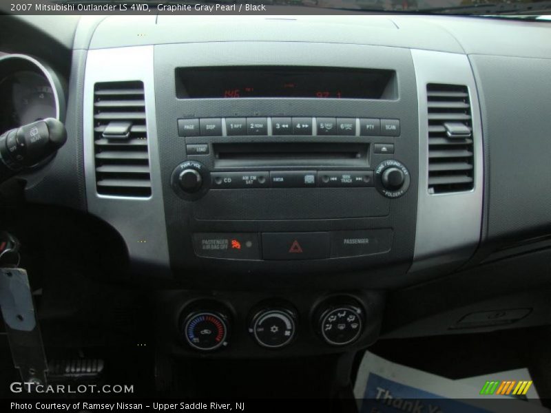 Graphite Gray Pearl / Black 2007 Mitsubishi Outlander LS 4WD